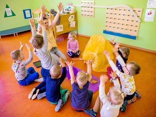 Einschreibungen in den Kindergarten für das Jahr 2026-2027 nur online