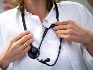 Personalisierte Medizin: Warum Gentests und KI den Arzt nicht ersetzen
