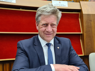 Regionalrat genehmigt Haushaltsvoranschlag 2026–2028