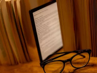 Mit E-Books liest es sich deutlich umweltfreundlicher