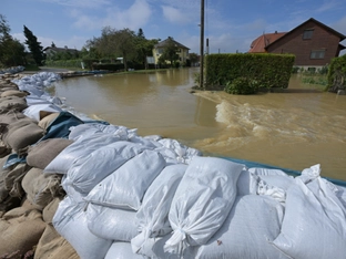 Wetterextreme führen in Europa zu Milliardenschäden