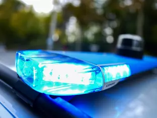 Fußballrowdys gingen auf drei Auto-Insassen in OÖ los