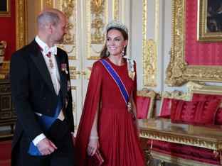 "Lady in red": Kate der Star beim Staatsbankett mit Macron