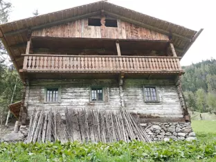 Denkmalschutzbindung für den Viehrasterhof in Mühlwald ­