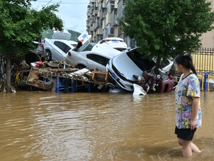 Über 30 Tote bei Unwettern und Überschwemmungen um Peking