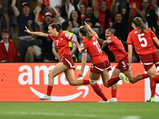 Gastgeber Schweiz nach spätem Ausgleich im Viertelfinale