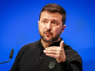 Selenskyj deutet mehr Gegenangriffe an