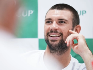 Rodionov holt Challenger-Titel in Bonn