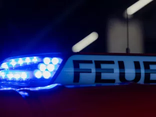 Großeinsatz wegen Waldbrandes nach Blitzschlag in Tirol