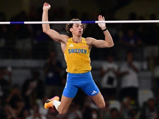 Stabhochspringer Duplantis gewinnt WM-Gold mit Weltrekord