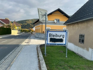 Zweisprachige Ortstafeln in Südkärnten beschmiert