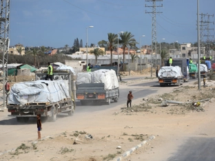 Hilfsgüter kommen wieder in den Gazastreifen