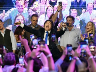 Mileis Partei gewinnt Zwischenwahl in Argentinien