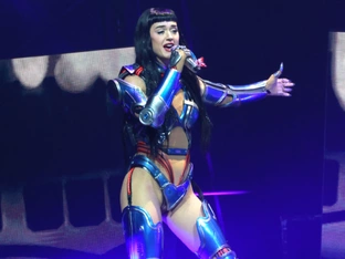 Katy Perry händchenhaltend mit Trudeau
