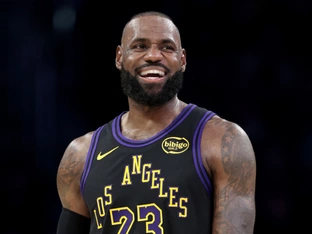 LeBron James schreibt bei NBA-Comeback Geschichte