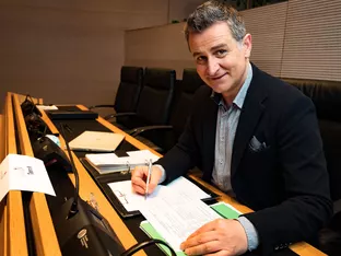 Team K: "SVP und Verbündete tragen Verantwortung für fortschreitenden Bildungsabbau"