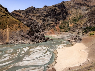 Abendliche Wasserabschaltungen im Iran starten