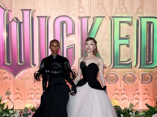 Ariana Grande bei Premiere bedrängt: Fan muss ins Gefängnis