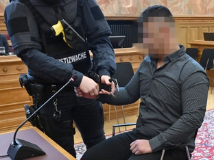 Prozess um Terror-Anschlagspläne in Salzburg gestartet