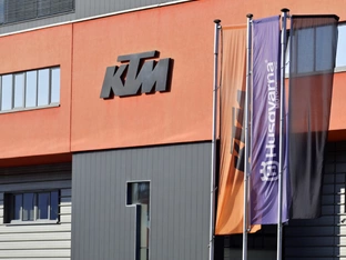 Bajaj kontrolliert nun KTM-Mutter Pierer Mobility