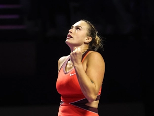 Das Endspiel der WTA Finals lautet Sabalenka-Rybakina