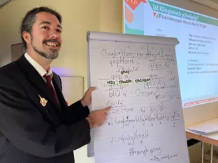 Immer mehr Bücher auf Klingonisch