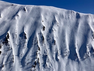 Gletscher überleben dank Lawinen wohl etwas länger