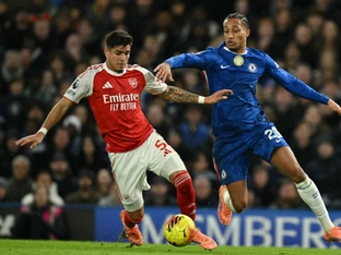Chelsea trotzt Arsenal in Unterzahl 1:1 ab - Palace verliert