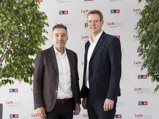 lvh unterzeichnet „Think Small First“-Charta