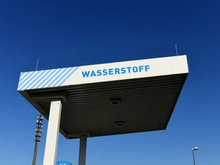 Landtag will Abwasser zu Kraftstoff machen