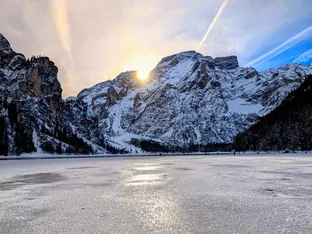Beliebter Instagram-Hotspot in den Dolomiten im Winterkleid