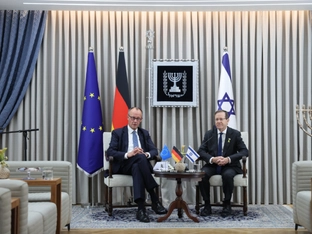 Deutscher Kanzler Merz bei Israels Premier Netanyahu