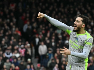 ManCity gewinnt in Premier League 2:1 in Nottingham