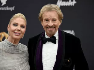 Gottschalk genießt Weihnachten mit Gans, Kirche und Klavier