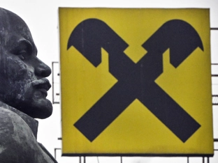 Raiffeisen-Russland zu Strafe von 339 Mio. Euro verurteilt