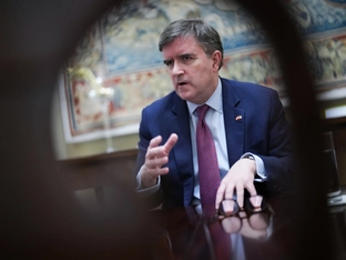 Ex-US-Vizeaußenminister sieht Trump "dramatisch geschwächt"