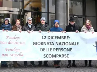 Tag der Vermissten: Corrarati unterstützt Verein „Penelope“