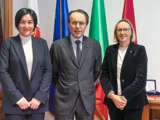 Reise- und Waffenpässe: Wartezeiten sollen verkürzt werden