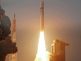 Indien schickt bisher schwersten Satelliten ins All