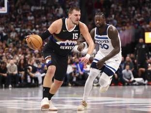 Jokic führt Nuggets mit Galavorstellung zu Heimsieg