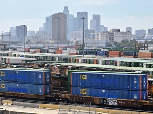 Weißes Haus: 235 Mrd. Dollar Zolleinnahmen seit Jänner