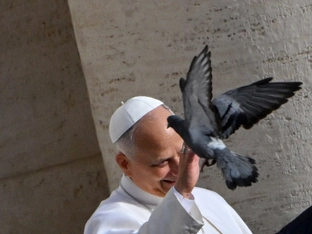 Papst Leo XIV. spendet Weihnachtssegen "Urbi et Orbi"