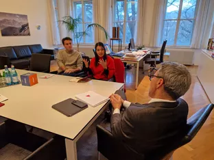 Antrittsbesuche der sh.asus mit neuer Vorsitzender Neha Bhati