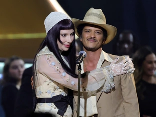 Bruno Mars mit neuer Single und Album nach zehn Jahren