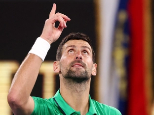 Djokovic bei Australian Open souverän - Auger-Aliassime out