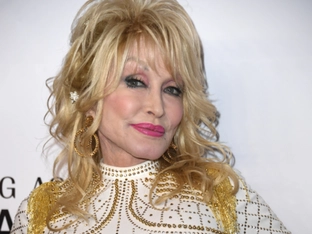 "Fange gerade erst an": Country-Ikone Dolly Parton ist 80