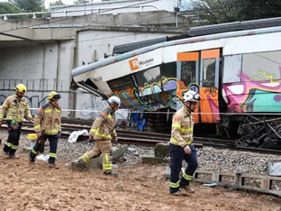 Nach tödlichem Zugsunglück wieder Bahnverkehr bei Barcelona