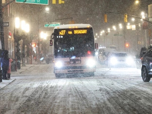 Wintersturm sorgt für Tote und Stromausfälle in den USA