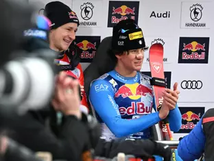 Franzoni gewinnt Kitzbühel-Abfahrt knapp vor Odermatt