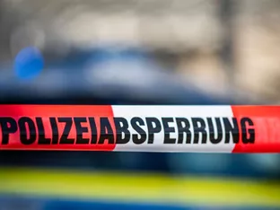 Mit Pkw auf Polizisten in Oberösterreich zugerast